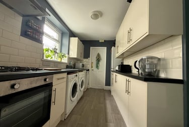 4 bed house, Plym Street, Greenbank, Plymouth, PL48NS - Image 2